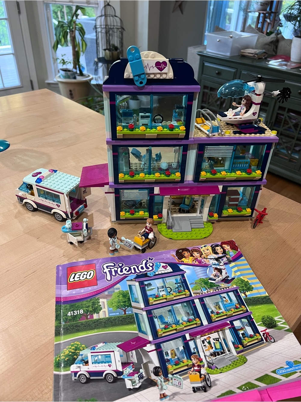Lego Friends Heartlake Hospital- retired set